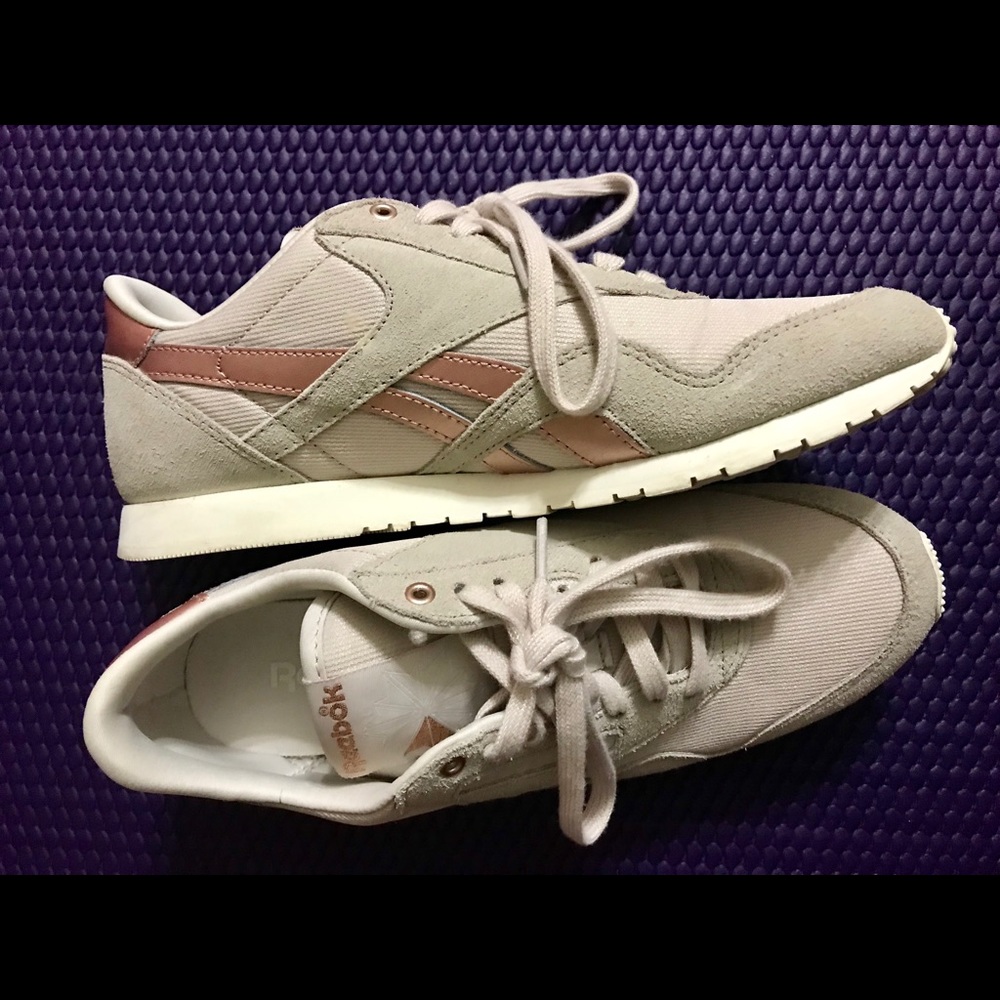 Reebok Classic Nylon Slim Sneakers Size 7.5 Medium
